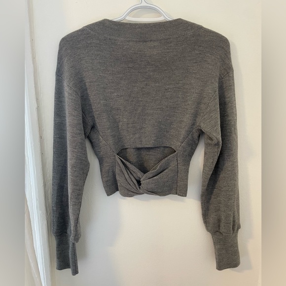 T by Alexander Wang V neck cropped sweater - Picture 3 of 4